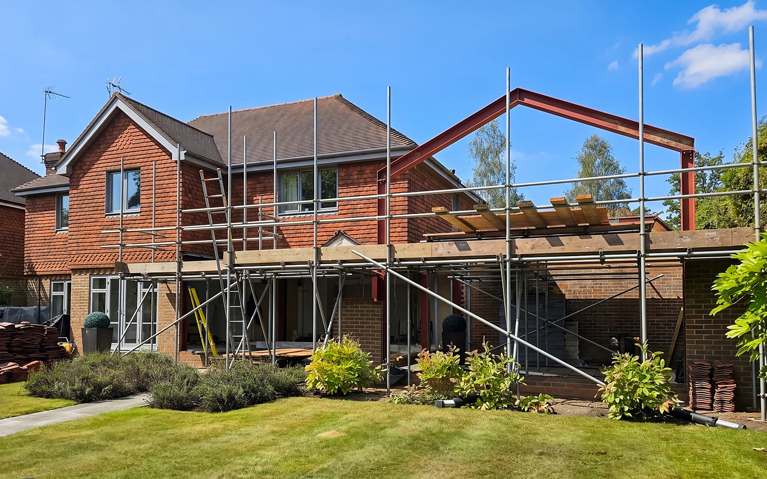 1 Lambourne Drive, Cobham — rear view