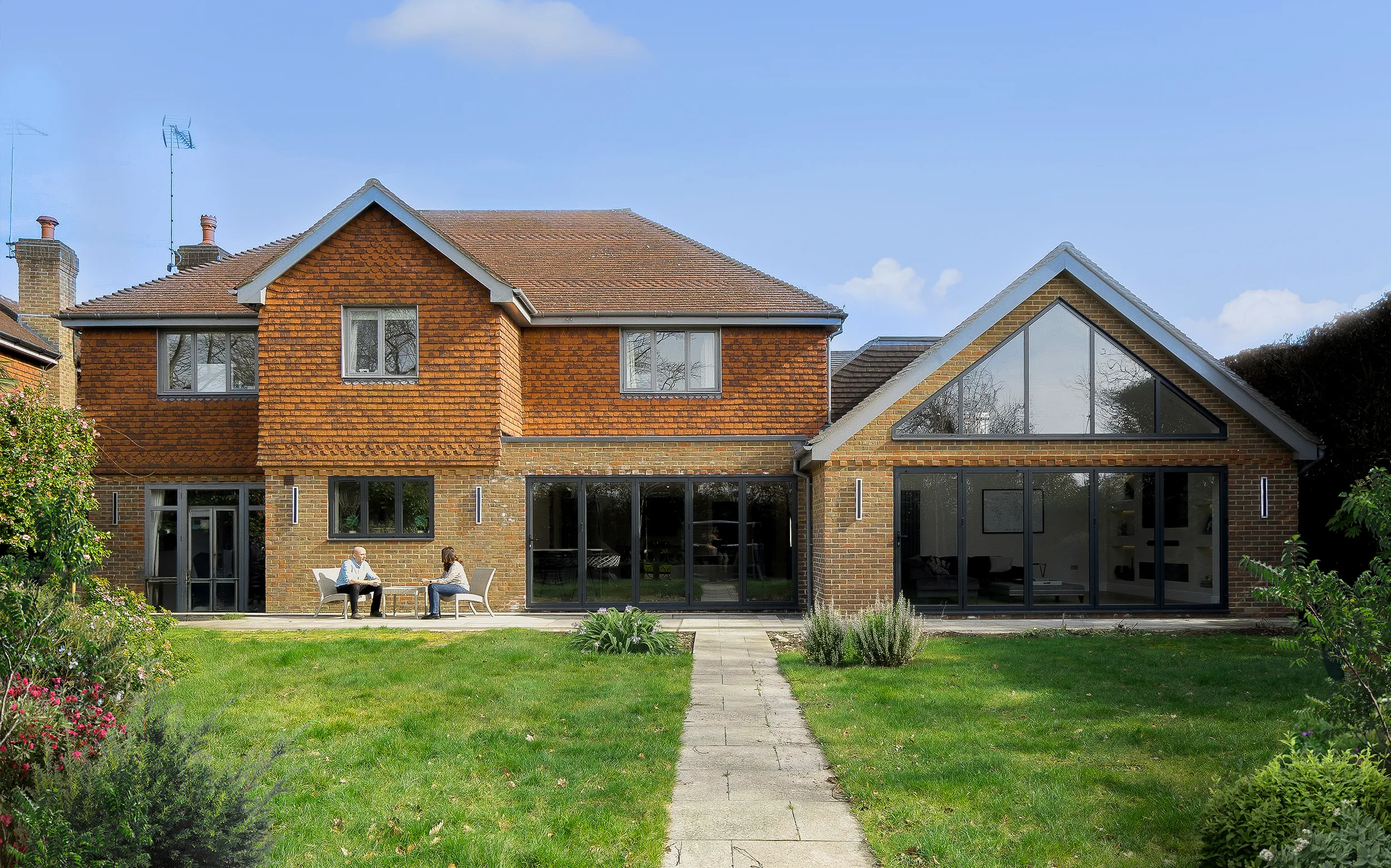 1 Lambourne Drive, Cobham — extension shell